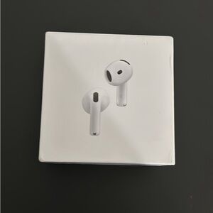 Apple AirPods with Charging Case